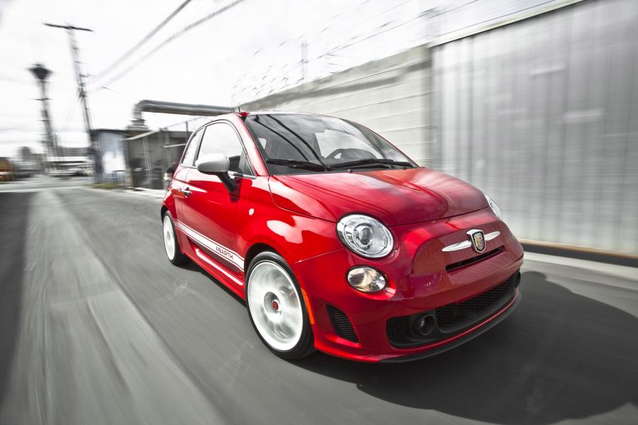  Abarth 500 2014 года  (фото 1 из 16)